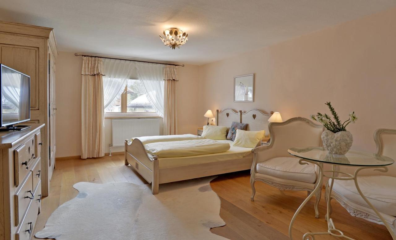 Hotel Garni & Appartements Ilgerhof ヴァルヒゼー エクステリア 写真